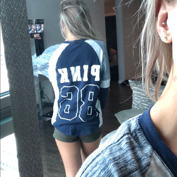 Blue and White PINK sweater - Picture 2 of 2